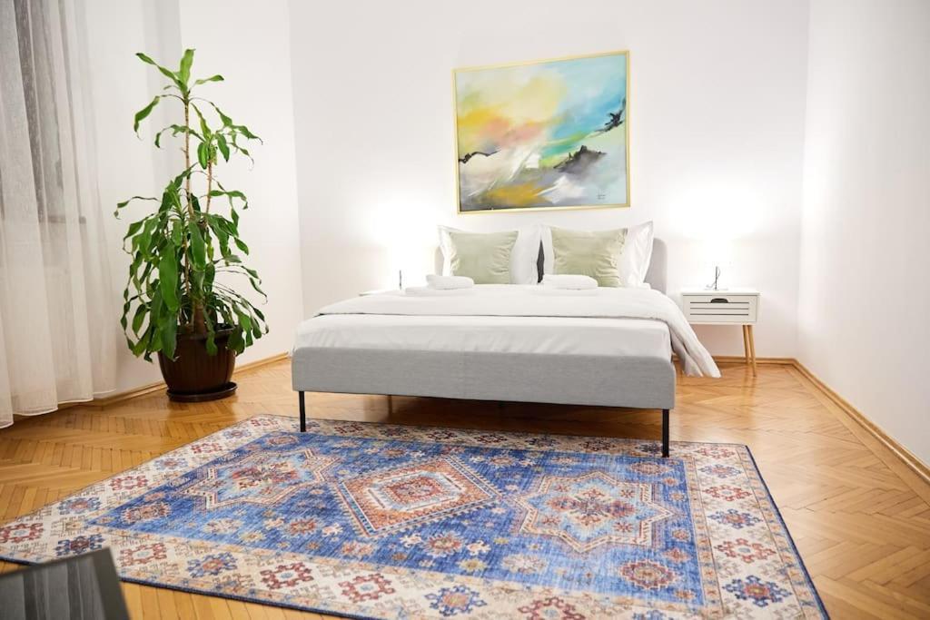 Caragiale Apartment Букурещ Екстериор снимка
