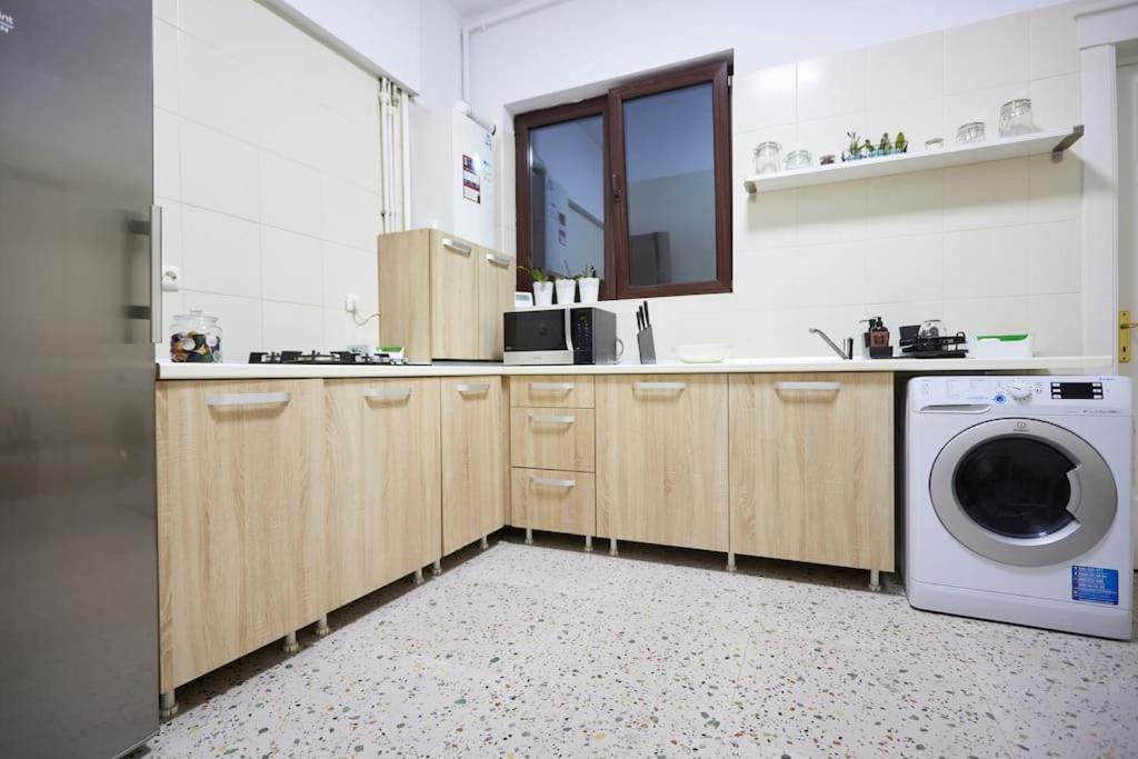 Caragiale Apartment Букурещ Екстериор снимка